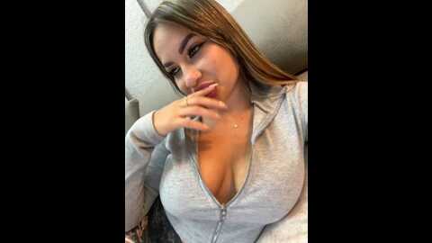 Media: hannabeckett Stripchat 2023-09-27 06:35:00