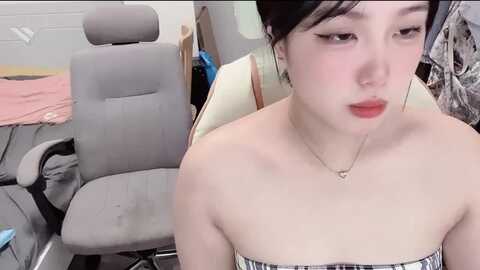 18_xiaonian_wenwen @ stripchat on 20230928