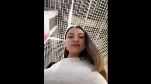 Media: brilliant_kiss Stripchat 2023-09-28 15:35:00