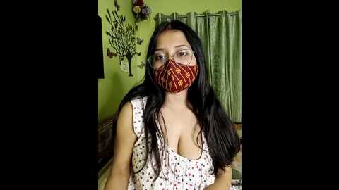 Media: lisa_bhabi Stripchat 2023-09-28 12:00:00
