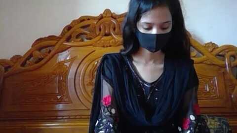 naylaah @ stripchat on 20230928