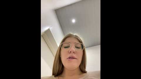 Media: newlale Stripchat 2023-09-28 06:42:00