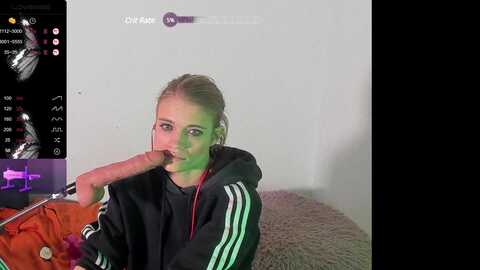 Media: youngsophie Stripchat 2023-09-27 17:57:00