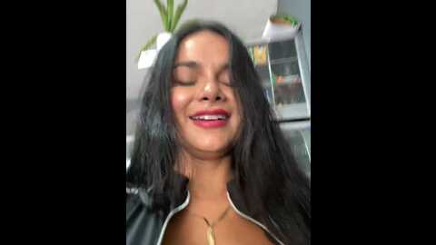 Media: cataleyarusso Stripchat 2023-09-29 17:41:00