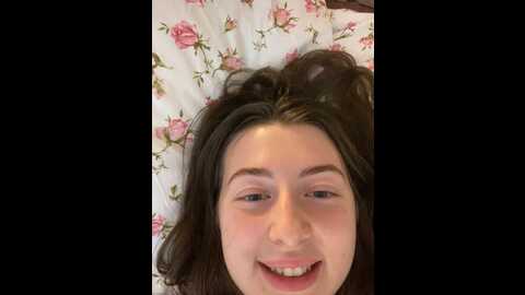 Media: curvyflawless Stripchat 2023-09-28 23:00:00