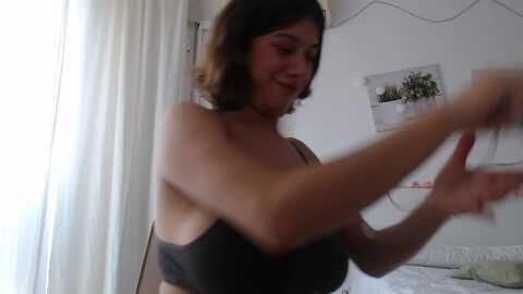 Media: enyeld_ruru Stripchat 2023-09-29 16:20:00