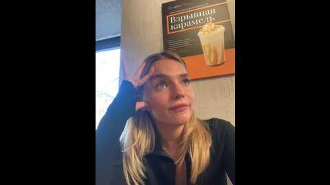 Media: legally_blonde Stripchat 2023-09-29 11:02:00