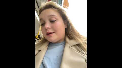 Media: sofiaadams Stripchat 2023-09-29 09:44:00