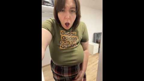 Media: _wonder_woman Stripchat 2023-09-30 19:47:00