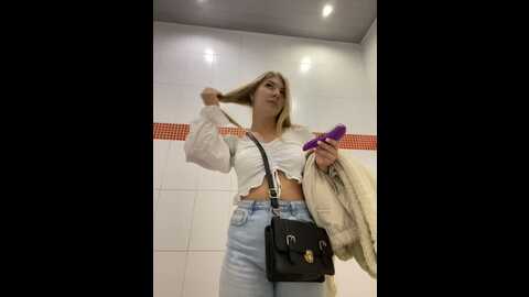 Media: newlale Stripchat 2023-09-30 06:43:00