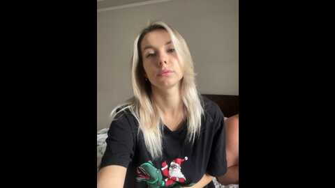 Media: niki7377 Stripchat 2023-09-30 06:04:00