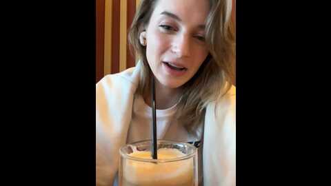Media: _angelari_ Stripchat 2023-10-01 15:13:00