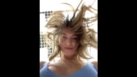 Media: _angelari_ Stripchat 2023-10-01 18:00:00