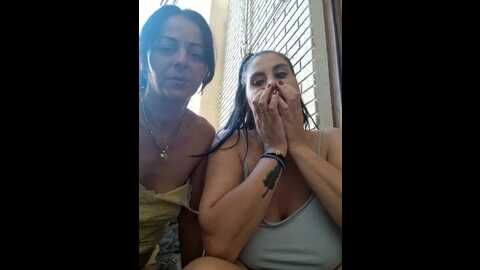 Media: couple_sexy22 Stripchat 2023-10-01 06:33:00