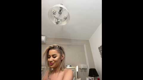 Media: kirstievegas Stripchat 2023-10-01 23:09:00