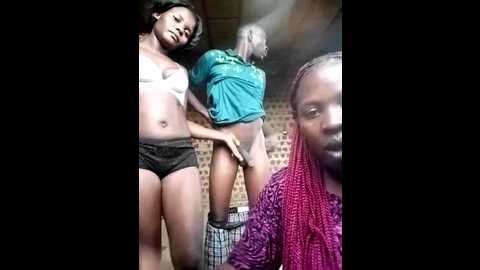 Media: rediant_two256 Stripchat 2023-10-01 14:30:00