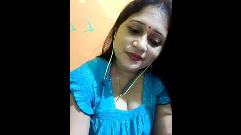 Media: sexy_mona56 Stripchat 2023-10-01 20:04:00