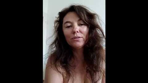 viola_sweet_honey @ stripchat on 20231001