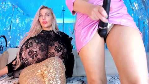 Media: zarinaaaa Stripchat 2023-10-01 07:40:00