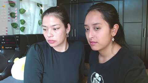 Media: 2summerlove1 Stripchat 2023-10-02 21:40:00