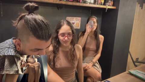 Media: barfantasy Stripchat 2023-10-02 19:44:00