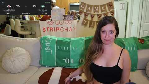 Media: boomboomr00m Stripchat 2023-10-02 02:37:00
