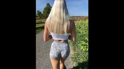 Media: luisabecker Stripchat 2023-10-02 10:24:00