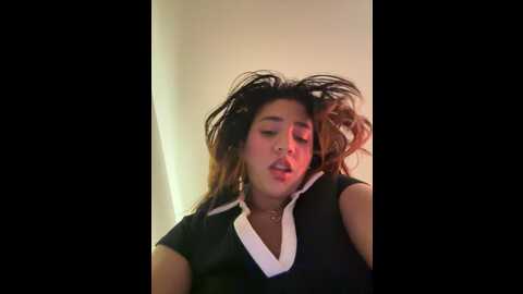 Media: marcimaa Stripchat 2023-10-02 06:36:00