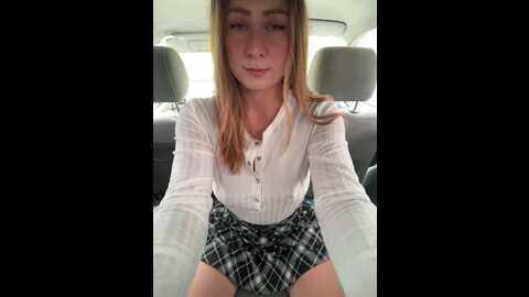 Media: puzdosia Stripchat 2023-10-02 02:24:00
