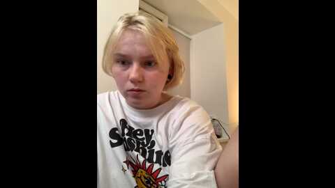 Media: radiants_two Stripchat 2023-10-02 01:44:00
