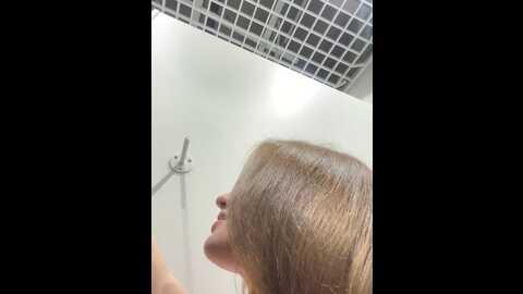 lianbaby @ stripchat on 20231003