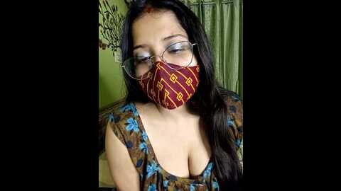 Media: lisa_bhabi Stripchat 2023-10-03 18:59:00