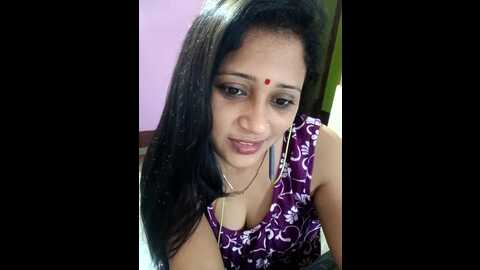 Media: sexy_mona56 Stripchat 2023-10-03 05:05:00