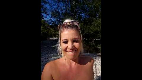 Media: sexy_sparkling_ Stripchat 2023-10-03 09:11:00