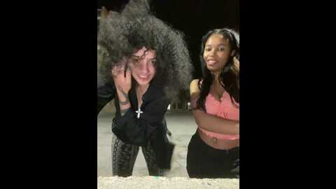 Media: charmingprincesses Stripchat 2023-10-04 03:44:00