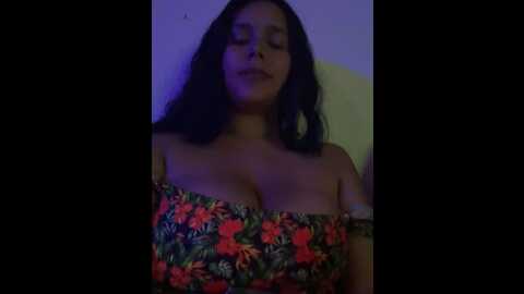 Media: annya_sweet Stripchat 2023-10-04 23:22:00