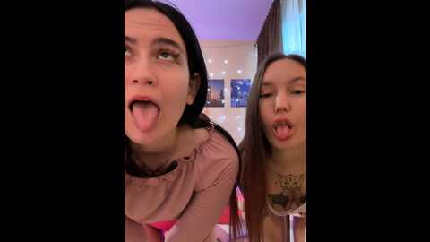 Media: heart_ass Stripchat 2023-10-05 08:51:00