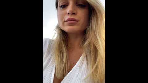 Media: ivy_bae Stripchat 2023-10-05 14:36:00