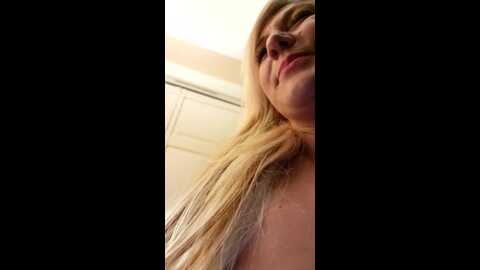 Media: littlemisseeve Stripchat 2023-10-05 05:57:00