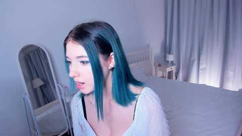 minniehines @ stripchat on 20231005