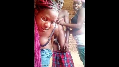 Media: rediant_two256 Stripchat 2023-10-05 14:49:00