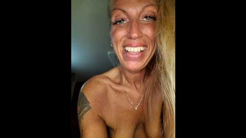 Media: weloveblue Stripchat 2023-10-05 19:27:00