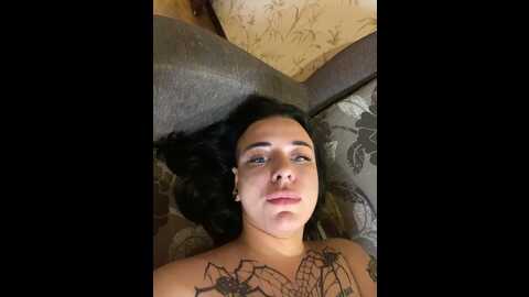 Media: alisadave Stripchat 2023-10-06 04:04:00