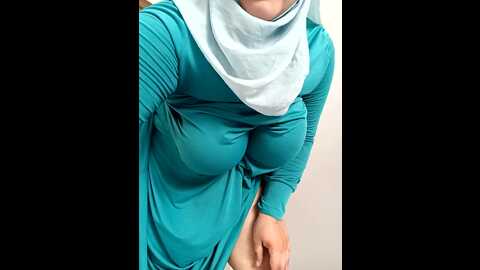 Media: amalarabic Stripchat 2023-10-06 10:56:00