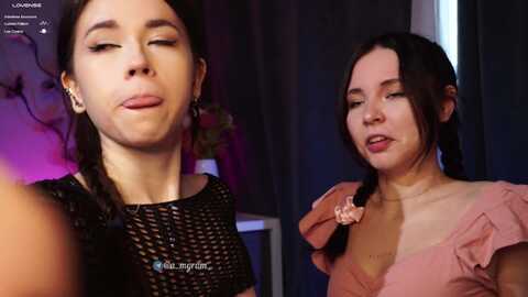 Media: anna_mariia Stripchat 2023-10-06 03:33:00