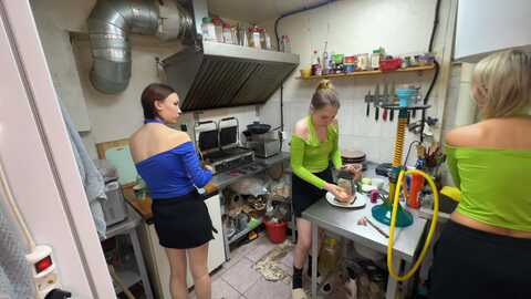Media: dirtypub Stripchat 2023-10-06 16:08:00