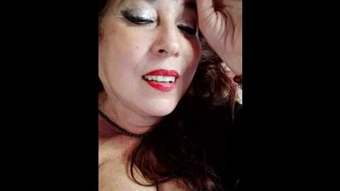 Media: gypsyesmeralda Stripchat 2023-10-06 07:05:00