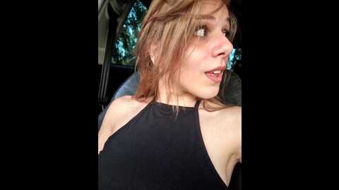 Media: leylarosse Stripchat 2023-10-06 16:12:00