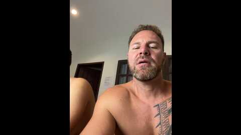Media: lukelouharvey Stripchat 2023-10-06 13:40:00