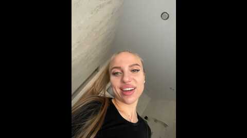 Media: pinkstar_ Stripchat 2023-10-06 09:57:00